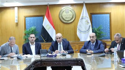 وزير التعليم يوجّه بالهدوء داخل لجان امتحانات الثانوية العامة وتعويض الطلاب عن أي تأخير