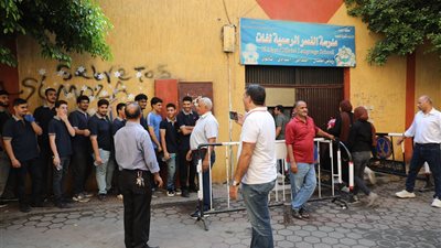 طلاب الثانوية العامة يستعدون لامتحاني الفيزياء والتاريخ الخميس المقبل.. وتعليمات مهمة من التعليم