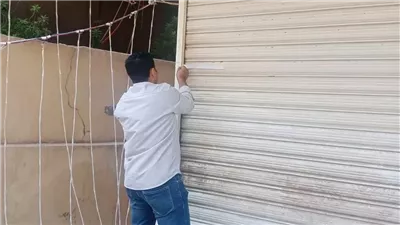 غلق وتشميع مطعم وكافيه شهير لمخالفته التراخيص بشرق مدينة نصر | صور