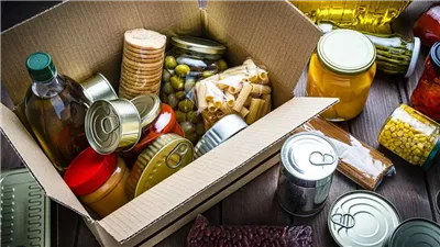 دول خليجية تدعو مواطنيها لتخزين أغذية وأدوية تحسبًا لتوترات محتملة في مضيق هرمز