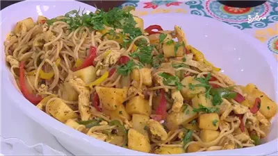 وصفة جديدة لأسرتك.. طريقة عمل مكرونة بالبطاطس والدجاج