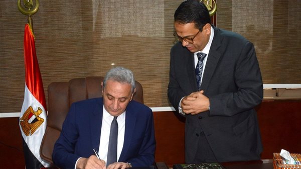 محافظ الغربية يعتمد