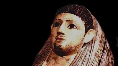 متحف الفن بفيينا يعرض قناع مومياء روماني مصنوع من الجص