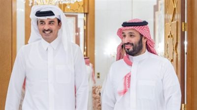 ولي العهد السعودي يؤكد في اتصال مع الأمير تميم وقوف المملكة التام مع دولة قطر الشقيقة