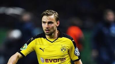 نجم بوروسيا دورتموند: صن داونز فاجأني.. ومحمد صلاح يقدم أداءً خارقًا