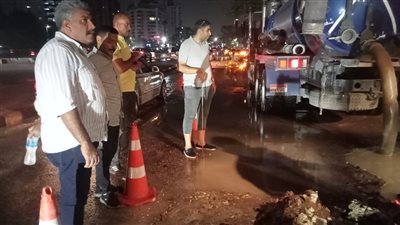 محافظ الجيزة: الانتهاء من إصلاح كسر ماسورة مياه بشارع جامعة الدول العربية مع شارع سليمان أباظة بحي الدقي