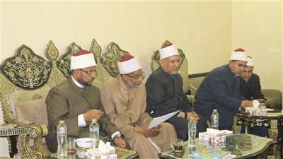 بعد زيادته لـ1500 فرع ونصف مليون دارس.. الجامع الأزهر يعقد مقابلات لشغل عدد من الوظائف بالأروقة