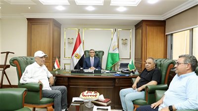 محافظ الجيزة: خطة لتطوير المناطق المحيطة بمستشفى بولاق الدكرور.. وجارٍ التنسيق مع الكهرباء لبدء الرصف