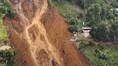 نتيجة أمطار غزيرة.. انهيار أرضي مُدمّر في كولومبيا يحصد عشرات المفقودين والضحايا