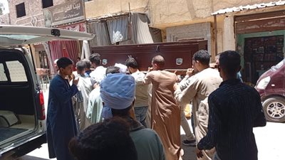 تشييع جثمان نوران محمود أشهر متطوعة في العمل الخيري بسوهاج | صور