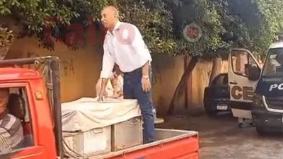 وسط تأمين مشدد.. وصول أوراق امتحانات الأحياء والرياضيات التطبيقية والإحصاء إلى اللجان على عربات نقل مؤمنة