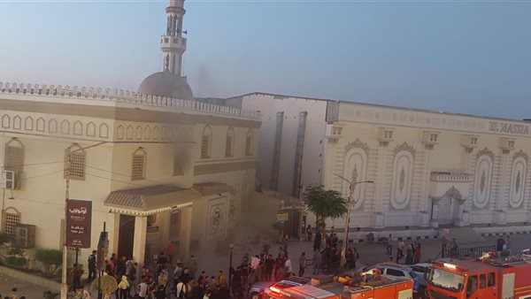 جانب من الحريق 