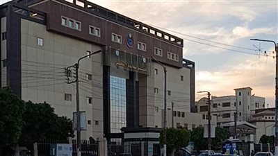 نقل أمين شرطة من المصابين في حادث مدير أمن الوادي الجديد إلى مستشفى الشرطة بالقاهرة