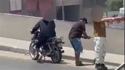 التحقيق مع المتهمين بإطلاق أعيرة نارية من أعلى كوبري بالقليوبية