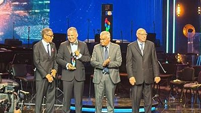 إم بي سي مصر تحصد جائزة الدراما الاجتماعية عن مسلسل منتهي الصلاحية بالمهرجان العربي للإذاعة والتليفزيون بتونس