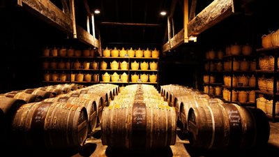 تصل لـ 39%.. الصين تهدد بفرض رسوم جمركية على أوروبا بسبب صفقة الكونياك