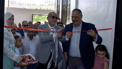 محافظ الأقصر يدشّن ورشة لتصنيع ملابس السلامة المهنية ويدعم أسطول مياه الشرب بمعدات حديثة