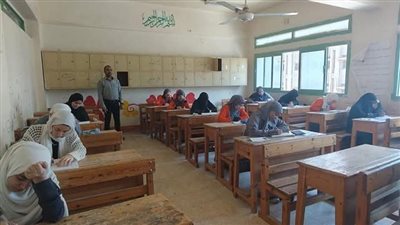 اليوم.. طلاب الشعبة العلمية بالثانوية الأزهرية في جنوب سيناء يؤدون امتحان اللغة الإنجليزية