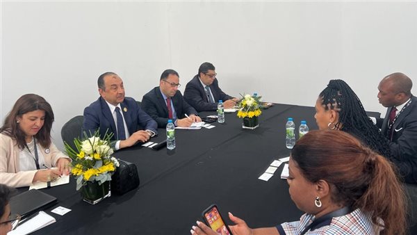 خلال اللقاء