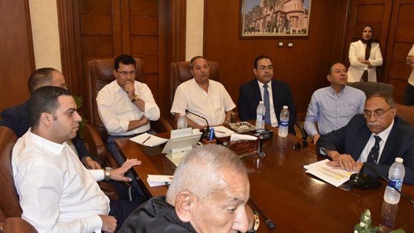 وزير الشباب والرياضة