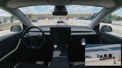 تسلا تتصدر الترند من جديد: أول سيارة تقود نفسها بالكامل من المصنع إلى منزل مالكها.. ما القصة؟ 