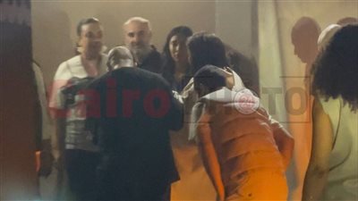 رفقة بناتها وحراسة خاصة.. وصول شيرين عبد الوهاب إلى مسرح حفلها بمهرجان موازين