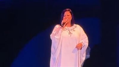 شيرين عبد الوهاب تعود إلى القاهرة بعد حفلها الأخير في مهرجان موازين بالمغرب