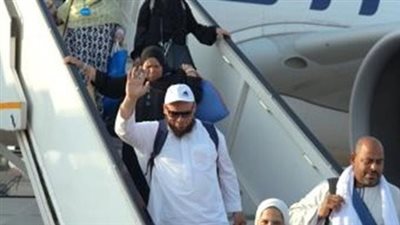 الداخلية: استقبال آخر الأفواج من ضيوف الرحمن بمطار القاهرة