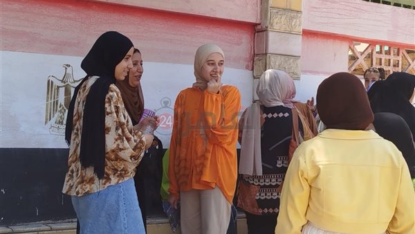 طلبة الشهادة الثانوية