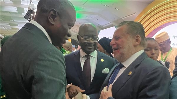 جانب من اللقاءات