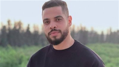 وفاة صيدلي متأثرًا بإصابته في حادث تصادم سيارتين بالبحيرة