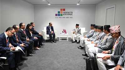  رئيس الوزراء يقترح عقد اللجنة المشتركة بين مصر ونيبال لبحث تعميق العلاقات الثنائية