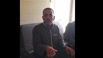 أول لقاء مع والد آيات إحدى الناجيات من حادث إقليمي المنوفية: بنحمد ربنا على كل شيء