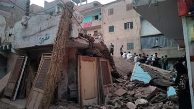 غير مأهول بالسكان.. انهيار عقار مكون من 3 طوابق بكفر الشيخ: والحماية المدنية تجري عمليات البحث