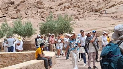 سانت كاترين تستقبل 433 سائحا وزائرا بينهم 66 مصريا