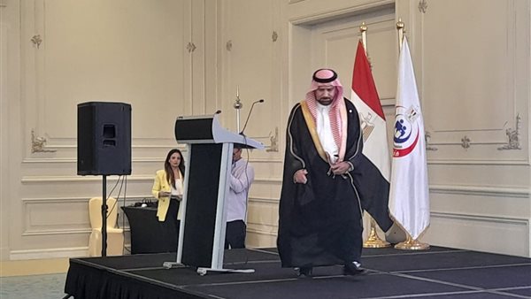 الدكتور عبدالله بن