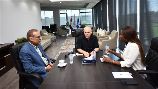 أبو ريدة مع سارة