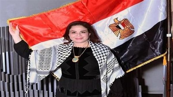 إلهام شاهين