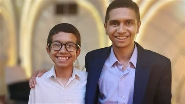 دحيح الأقصر وشقيقة