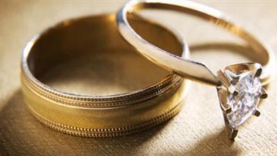 دعاء تهنئة عقد قران.. كلمات تبارك البداية المباركة