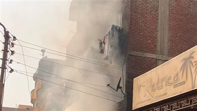 اندلاع حريق في عمارة سكنية بمنطقة فايد بالإسماعيلية.. والحماية المدنية تتدخل