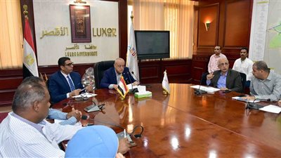 محافظ الأقصر يشدد على سرعة إنجاز ملفات التقنين والمتغيرات المكانية: خدمة المواطن وحماية حقوق الدولة أولويتنا