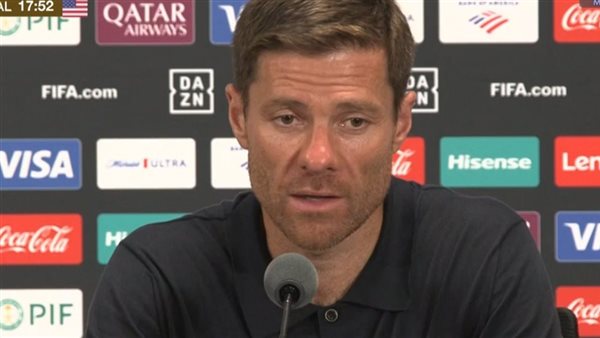 تشابي ألونسو مدرب