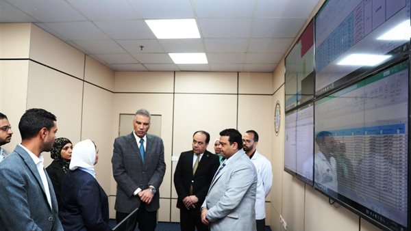 محافظ أسوان 