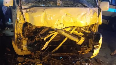 ننشر أسماء مصابي حادث تصادم ميكروباصين على الطريق الصحراوي بالبحيرة 