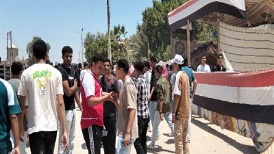 فرحة بين طلاب الثانوية العامة أدبي بامتحان الجغرافيا في الفيوم