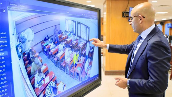 محمد عبد اللطيف وزير