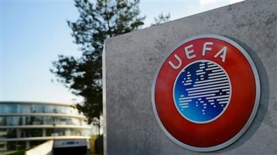 تقارير: الاتحاد الأوروبي يفكر في زيادة عدد الأندية المشاركة بالسوبر لـ 4 فرق