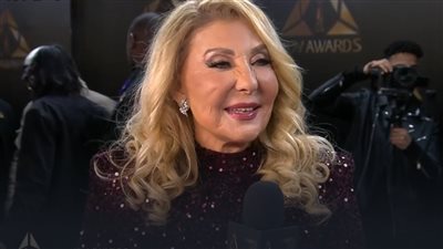 نادية الجندي: لو بثير الجدل ده شيء يفرحني.. ومحمد مختار جزء من حياتي