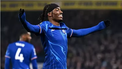 تمهيدًا لانتقاله إلى أرسنال.. نوني مادويكي يعلن رحيله عن تشيلسي